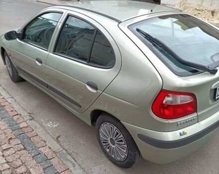 Зеленый Рено Меган, объемом двигателя 1.4 л и пробегом 45 тыс. км за 4444 $, фото 1 на Automoto.ua