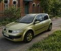 Зеленый Рено Меган, объемом двигателя 1.4 л и пробегом 286 тыс. км за 3712 $, фото 1 на Automoto.ua