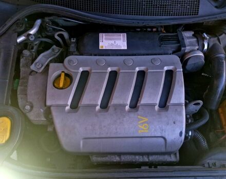 Зелений Рено Меган, об'ємом двигуна 2 л та пробігом 185 тис. км за 5000 $, фото 12 на Automoto.ua