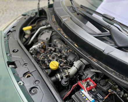 Зеленый Рено Меган, объемом двигателя 1.9 л и пробегом 267 тыс. км за 3850 $, фото 40 на Automoto.ua