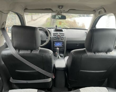 Зеленый Рено Меган, объемом двигателя 1.6 л и пробегом 280 тыс. км за 3800 $, фото 3 на Automoto.ua