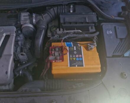 Зелений Рено Меган, об'ємом двигуна 2 л та пробігом 185 тис. км за 5000 $, фото 1 на Automoto.ua