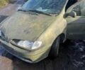 Зеленый Рено Меган, объемом двигателя 0 л и пробегом 240 тыс. км за 350 $, фото 2 на Automoto.ua