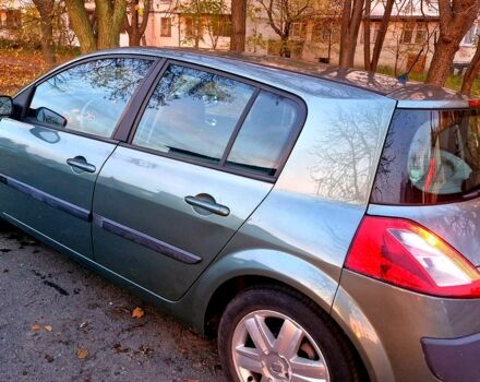 Зелений Рено Меган, об'ємом двигуна 2 л та пробігом 185 тис. км за 5000 $, фото 3 на Automoto.ua