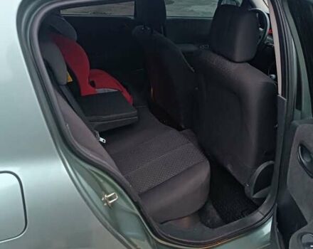 Зеленый Рено Меган, объемом двигателя 1.5 л и пробегом 320 тыс. км за 3300 $, фото 3 на Automoto.ua