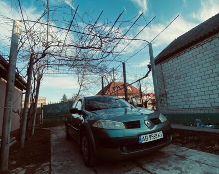 Зеленый Рено Меган, объемом двигателя 1.6 л и пробегом 330 тыс. км за 3900 $, фото 3 на Automoto.ua