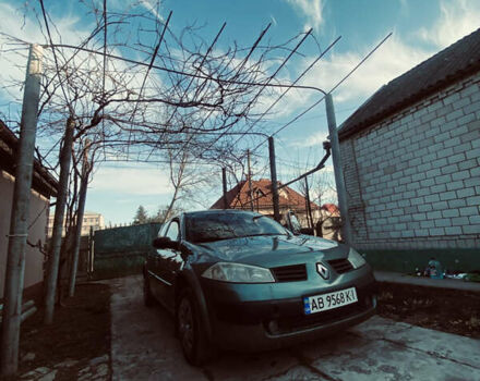 Зеленый Рено Меган, объемом двигателя 1.6 л и пробегом 320 тыс. км за 4000 $, фото 4 на Automoto.ua