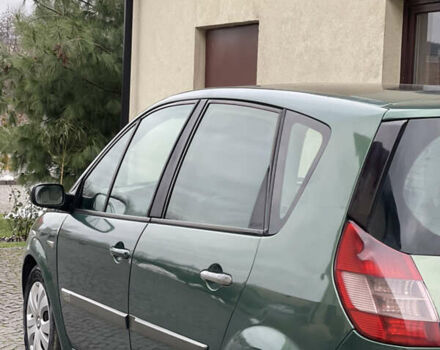 Зеленый Рено Меган, объемом двигателя 1.9 л и пробегом 267 тыс. км за 3850 $, фото 4 на Automoto.ua