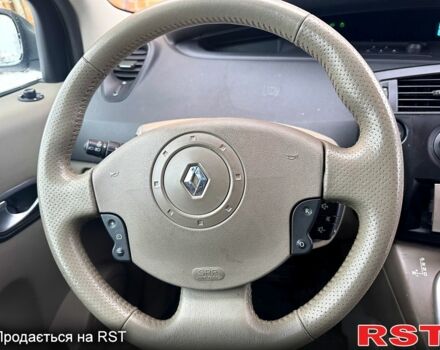 Зелений Рено Меган, об'ємом двигуна 2 л та пробігом 201 тис. км за 4800 $, фото 3 на Automoto.ua