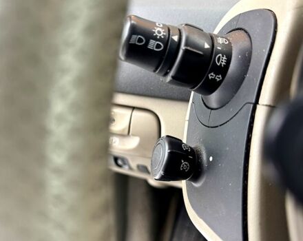 Зелений Рено Меган, об'ємом двигуна 2 л та пробігом 201 тис. км за 4800 $, фото 11 на Automoto.ua