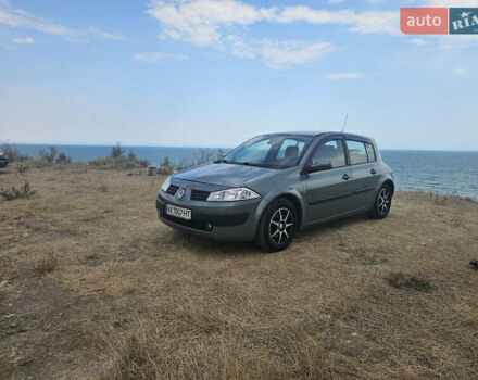 Зеленый Рено Меган, объемом двигателя 1.6 л и пробегом 163 тыс. км за 5300 $, фото 4 на Automoto.ua