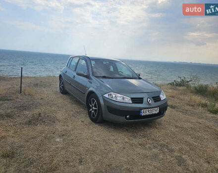 Зеленый Рено Меган, объемом двигателя 1.6 л и пробегом 163 тыс. км за 5300 $, фото 5 на Automoto.ua