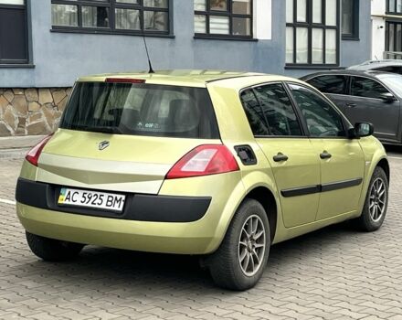 Зеленый Рено Меган, объемом двигателя 1.4 л и пробегом 260 тыс. км за 3350 $, фото 2 на Automoto.ua