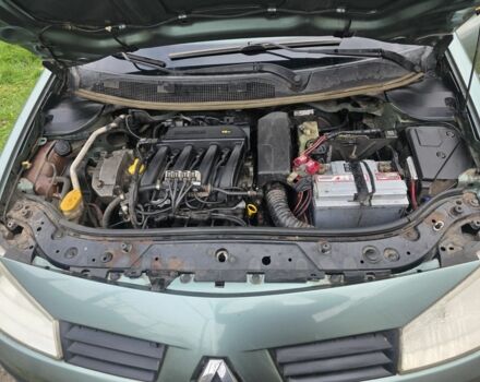 Зеленый Рено Меган, объемом двигателя 1.4 л и пробегом 203 тыс. км за 4199 $, фото 8 на Automoto.ua