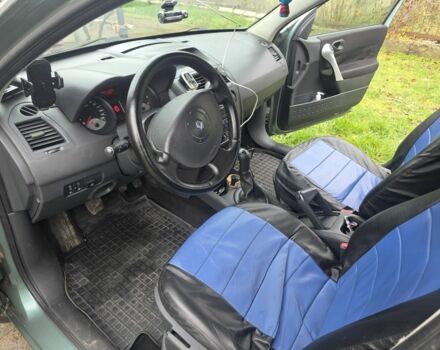 Зеленый Рено Меган, объемом двигателя 1.4 л и пробегом 203 тыс. км за 4199 $, фото 2 на Automoto.ua