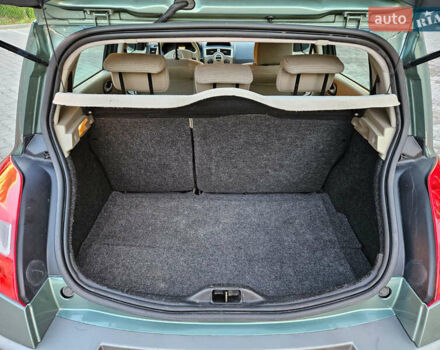 Зеленый Рено Меган, объемом двигателя 1.6 л и пробегом 221 тыс. км за 4999 $, фото 30 на Automoto.ua