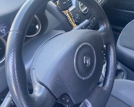 Зеленый Рено Меган, объемом двигателя 1.6 л и пробегом 235 тыс. км за 5000 $, фото 26 на Automoto.ua