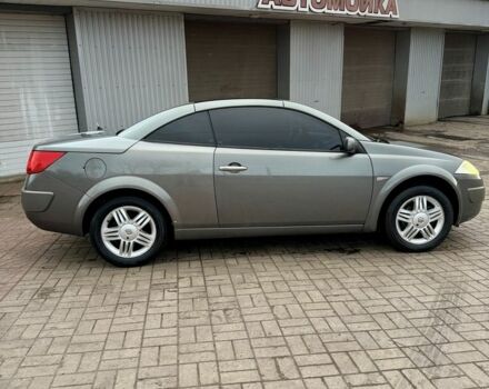 Зелений Рено Меган, об'ємом двигуна 0 л та пробігом 250 тис. км за 1950 $, фото 5 на Automoto.ua