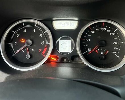 Зеленый Рено Меган, объемом двигателя 1.6 л и пробегом 168 тыс. км за 5200 $, фото 16 на Automoto.ua