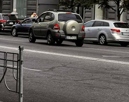 Зеленый Рено Меган, объемом двигателя 2 л и пробегом 347 тыс. км за 3600 $, фото 12 на Automoto.ua