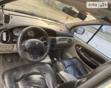 Зеленый Рено Меган, объемом двигателя 2 л и пробегом 347 тыс. км за 3600 $, фото 4 на Automoto.ua