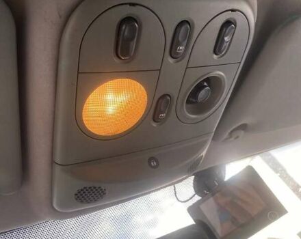 Зеленый Рено Меган, объемом двигателя 2 л и пробегом 347 тыс. км за 3600 $, фото 9 на Automoto.ua