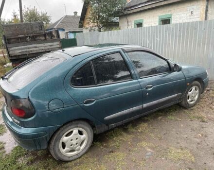 Зелений Рено Меган, об'ємом двигуна 2 л та пробігом 3 тис. км за 1700 $, фото 2 на Automoto.ua