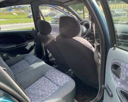 Зеленый Рено Меган, объемом двигателя 1.4 л и пробегом 290 тыс. км за 2000 $, фото 13 на Automoto.ua