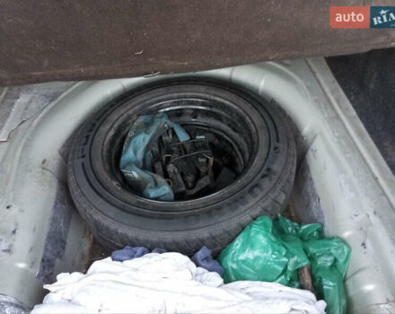 Зелений Рено Меган, об'ємом двигуна 1.6 л та пробігом 340 тис. км за 2500 $, фото 16 на Automoto.ua