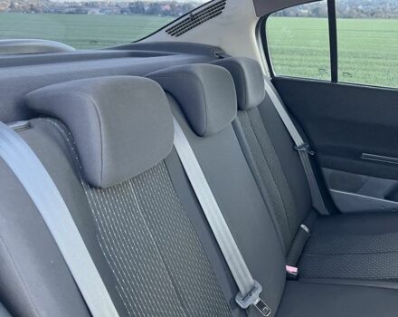 Зелений Рено Меган, об'ємом двигуна 1.4 л та пробігом 258 тис. км за 3800 $, фото 20 на Automoto.ua