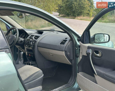 Зелений Рено Меган, об'ємом двигуна 1.4 л та пробігом 260 тис. км за 3500 $, фото 8 на Automoto.ua