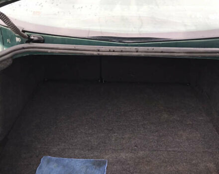 Зеленый Рено Меган, объемом двигателя 1.5 л и пробегом 232 тыс. км за 3700 $, фото 7 на Automoto.ua