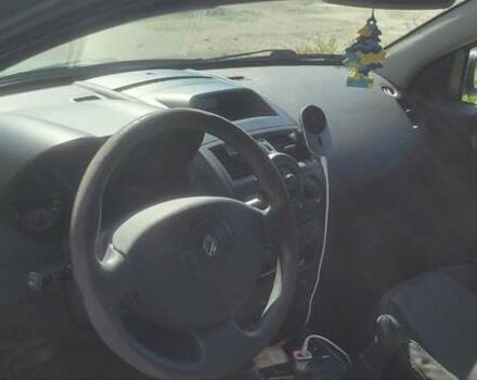 Зеленый Рено Меган, объемом двигателя 1.6 л и пробегом 190 тыс. км за 4500 $, фото 4 на Automoto.ua