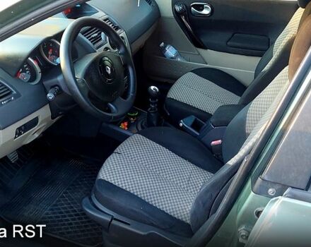 Зелений Рено Меган, об'ємом двигуна 1.9 л та пробігом 320 тис. км за 4800 $, фото 1 на Automoto.ua