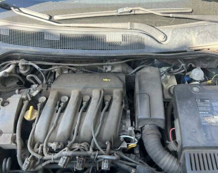 Зеленый Рено Меган, объемом двигателя 1.39 л и пробегом 320 тыс. км за 3500 $, фото 5 на Automoto.ua