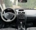 Зеленый Рено Меган, объемом двигателя 1.4 л и пробегом 210 тыс. км за 3650 $, фото 7 на Automoto.ua
