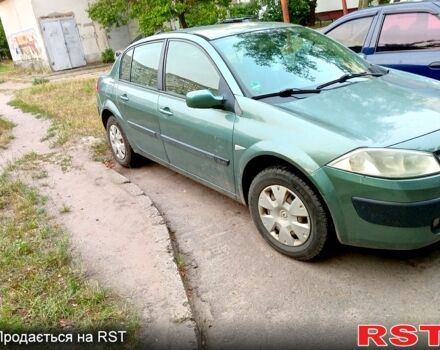 Зеленый Рено Меган, объемом двигателя 1.6 л и пробегом 270 тыс. км за 4300 $, фото 3 на Automoto.ua