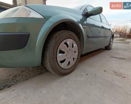 Зелений Рено Меган, об'ємом двигуна 1.39 л та пробігом 240 тис. км за 3700 $, фото 8 на Automoto.ua
