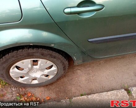 Зеленый Рено Меган, объемом двигателя 1.6 л и пробегом 270 тыс. км за 4300 $, фото 2 на Automoto.ua