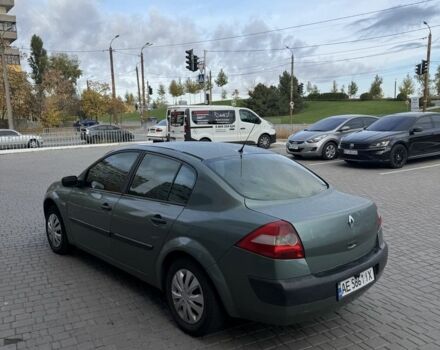 Зеленый Рено Меган, объемом двигателя 1.4 л и пробегом 250 тыс. км за 2650 $, фото 1 на Automoto.ua