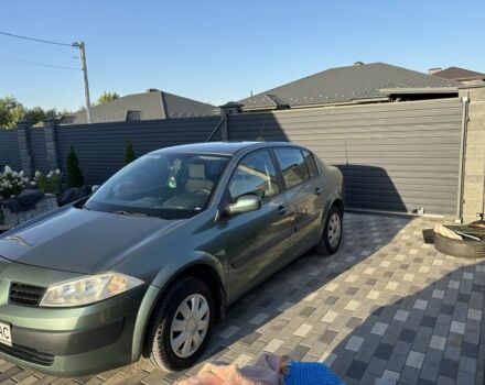 Зеленый Рено Меган, объемом двигателя 1.4 л и пробегом 350 тыс. км за 3700 $, фото 2 на Automoto.ua