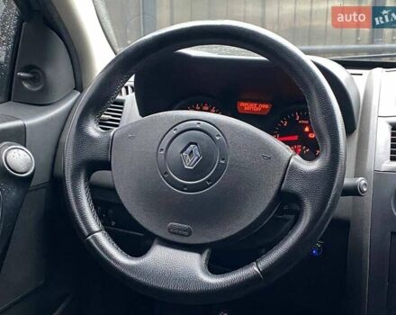 Зелений Рено Меган, об'ємом двигуна 1.39 л та пробігом 240 тис. км за 4790 $, фото 13 на Automoto.ua