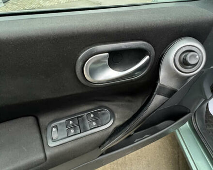 Зеленый Рено Меган, объемом двигателя 1.6 л и пробегом 226 тыс. км за 3700 $, фото 19 на Automoto.ua