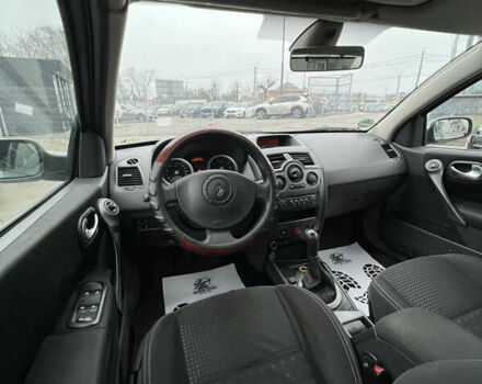 Зеленый Рено Меган, объемом двигателя 1.6 л и пробегом 226 тыс. км за 3700 $, фото 12 на Automoto.ua