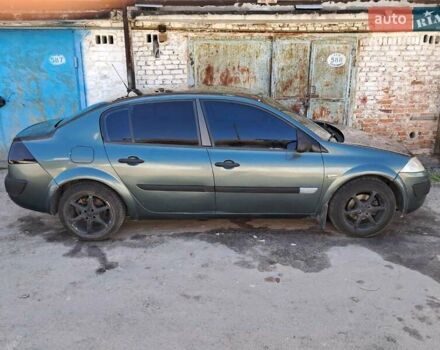 Зеленый Рено Меган, объемом двигателя 1.6 л и пробегом 360 тыс. км за 3900 $, фото 1 на Automoto.ua