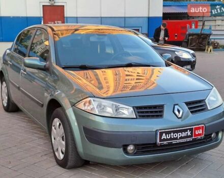 Зеленый Рено Меган, объемом двигателя 1.6 л и пробегом 230 тыс. км за 5740 $, фото 3 на Automoto.ua