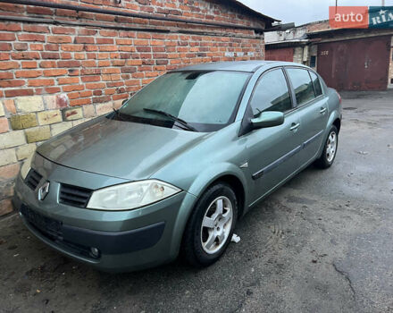 Зелений Рено Меган, об'ємом двигуна 1.6 л та пробігом 220 тис. км за 1350 $, фото 12 на Automoto.ua