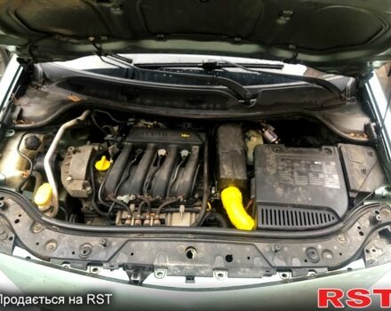 Зеленый Рено Меган, объемом двигателя 1.4 л и пробегом 165 тыс. км за 3700 $, фото 6 на Automoto.ua