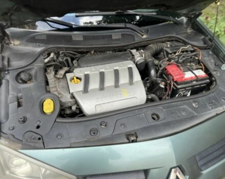 Зелений Рено Меган, об'ємом двигуна 2 л та пробігом 230 тис. км за 4500 $, фото 11 на Automoto.ua