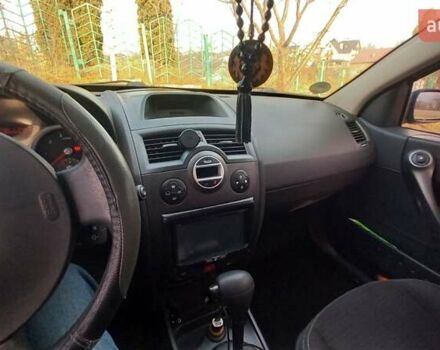 Зеленый Рено Меган, объемом двигателя 1.6 л и пробегом 271 тыс. км за 5300 $, фото 11 на Automoto.ua